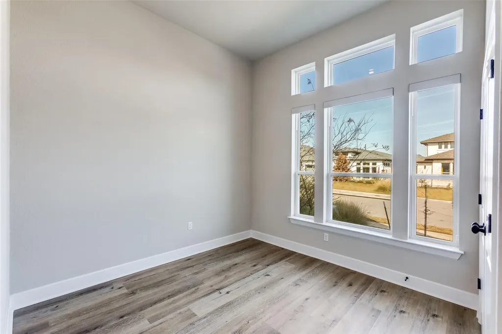 8317 Yokohama Terrace Austin TX 78744