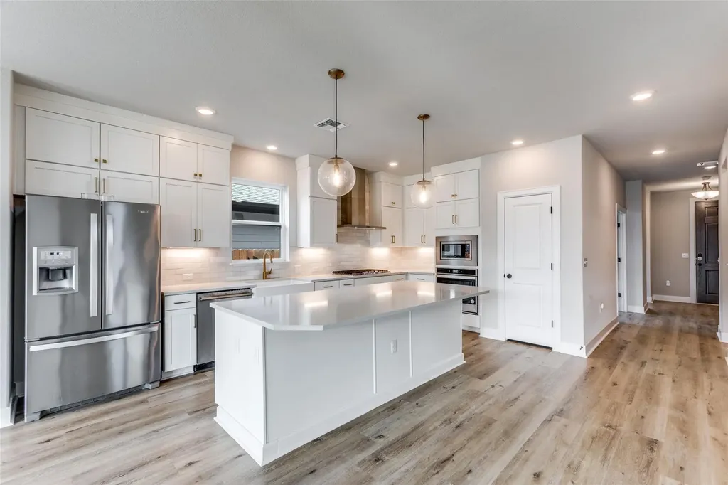8317 Yokohama Terrace Austin TX 78744