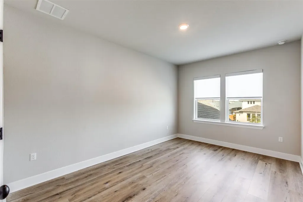 8317 Yokohama Terrace Austin TX 78744