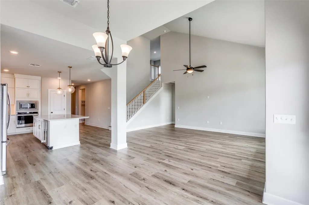 8317 Yokohama Terrace Austin TX 78744