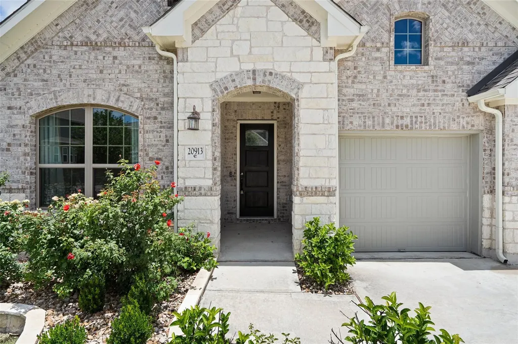 20913 Maggie Lane Pflugerville TX 78660