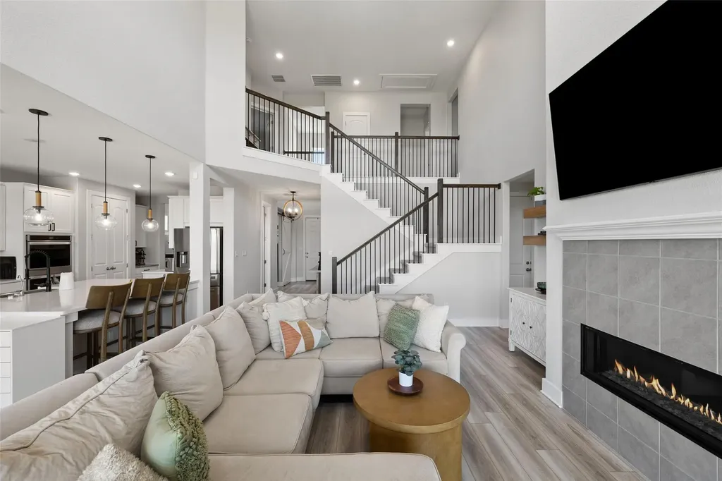 324 Cortaro Drive Dripping Springs TX 78620
