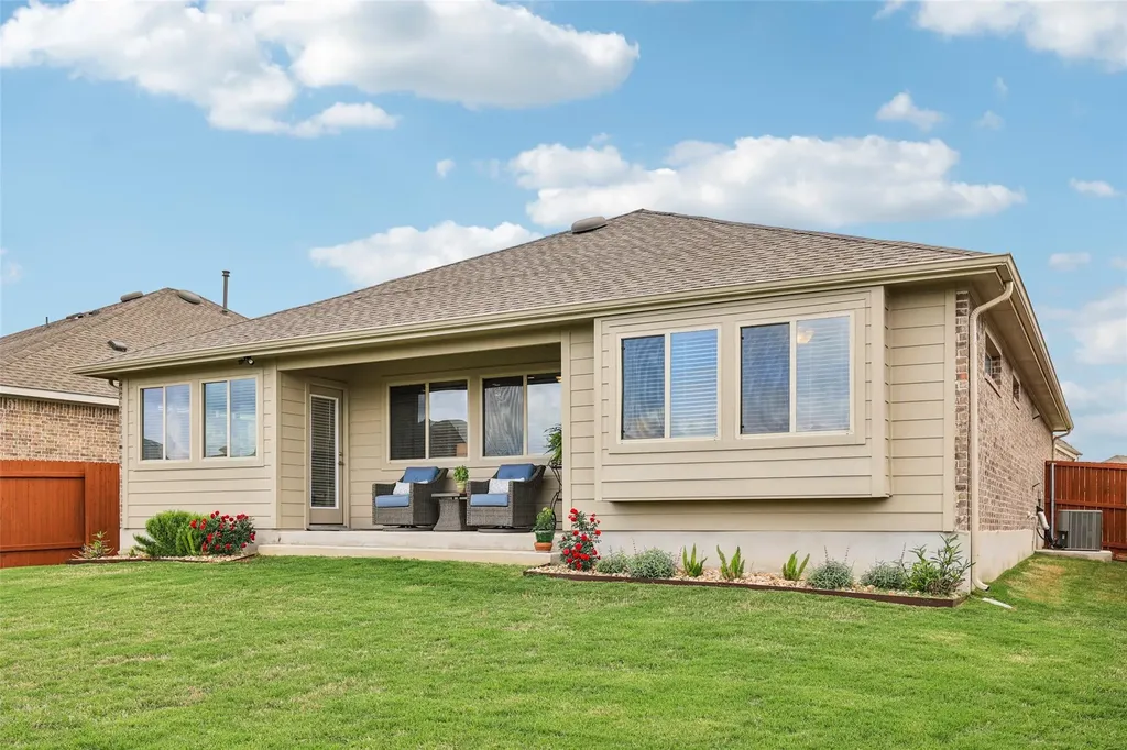 162 Billowing Way Kyle TX 78640