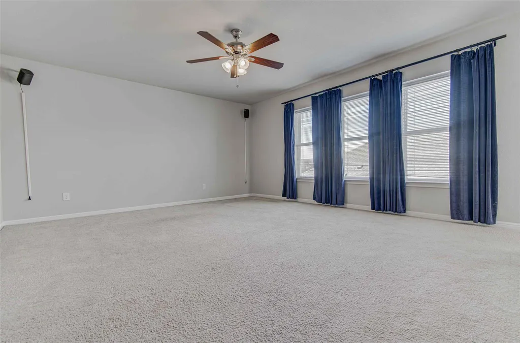 3813 Birdwatch Loop Pflugerville TX 78660