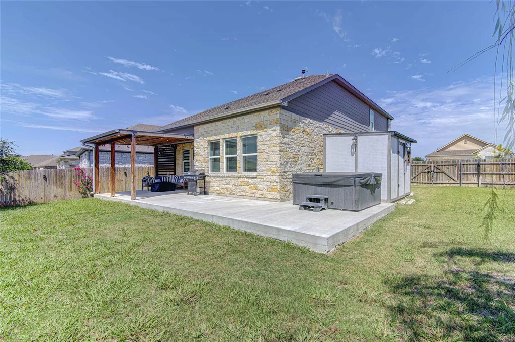 3813 Birdwatch Loop Pflugerville TX 78660