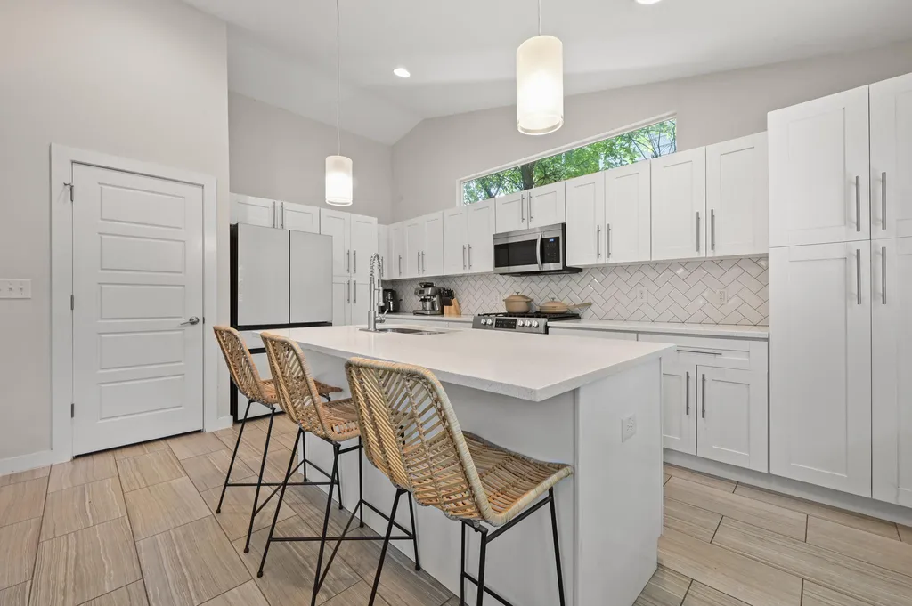 919 E 51st Street Austin TX 78751