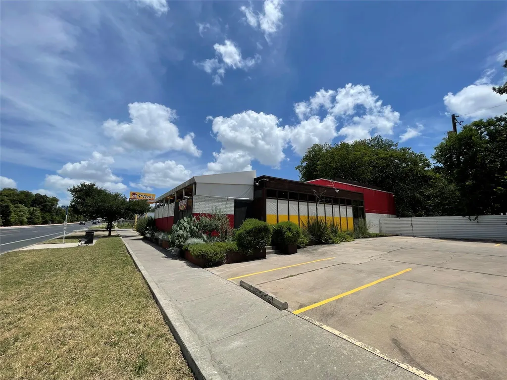 919 E 51st Street Austin TX 78751