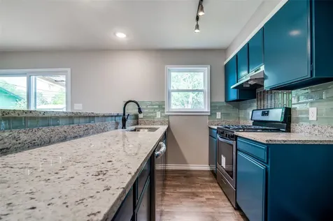 500 Lockwood Street San Marcos TX 78666