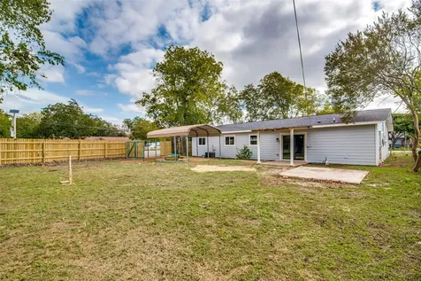 500 Lockwood Street San Marcos TX 78666