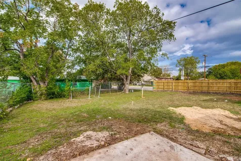 500 Lockwood Street San Marcos TX 78666