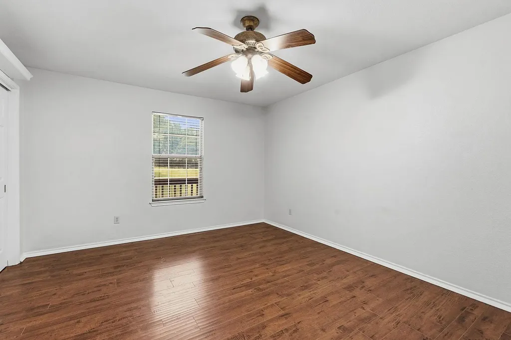 17509 Village Drive Dripping Springs TX 78620