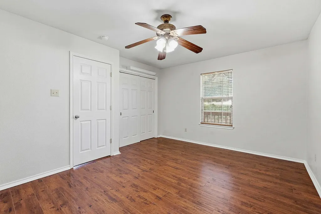 17509 Village Drive Dripping Springs TX 78620