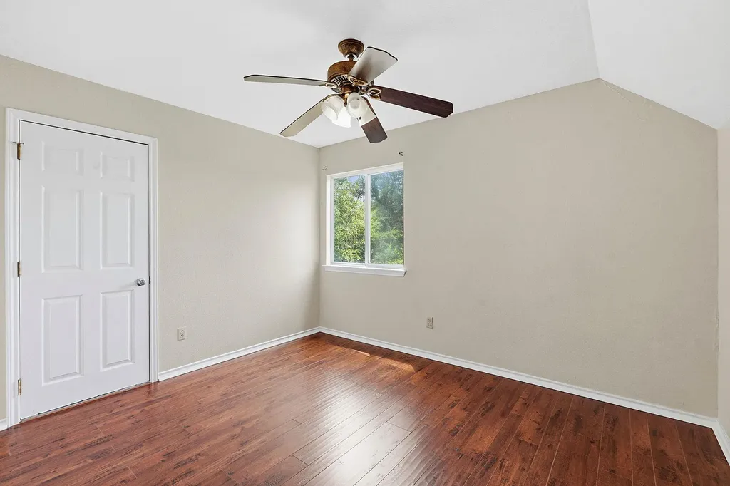 17509 Village Drive Dripping Springs TX 78620