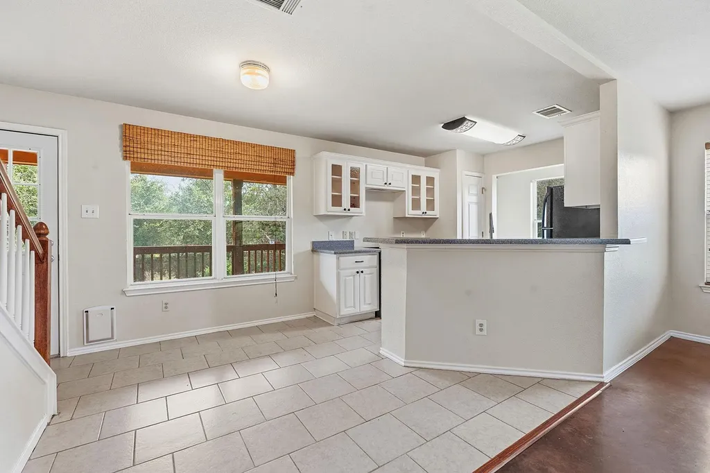 17509 Village Drive Dripping Springs TX 78620