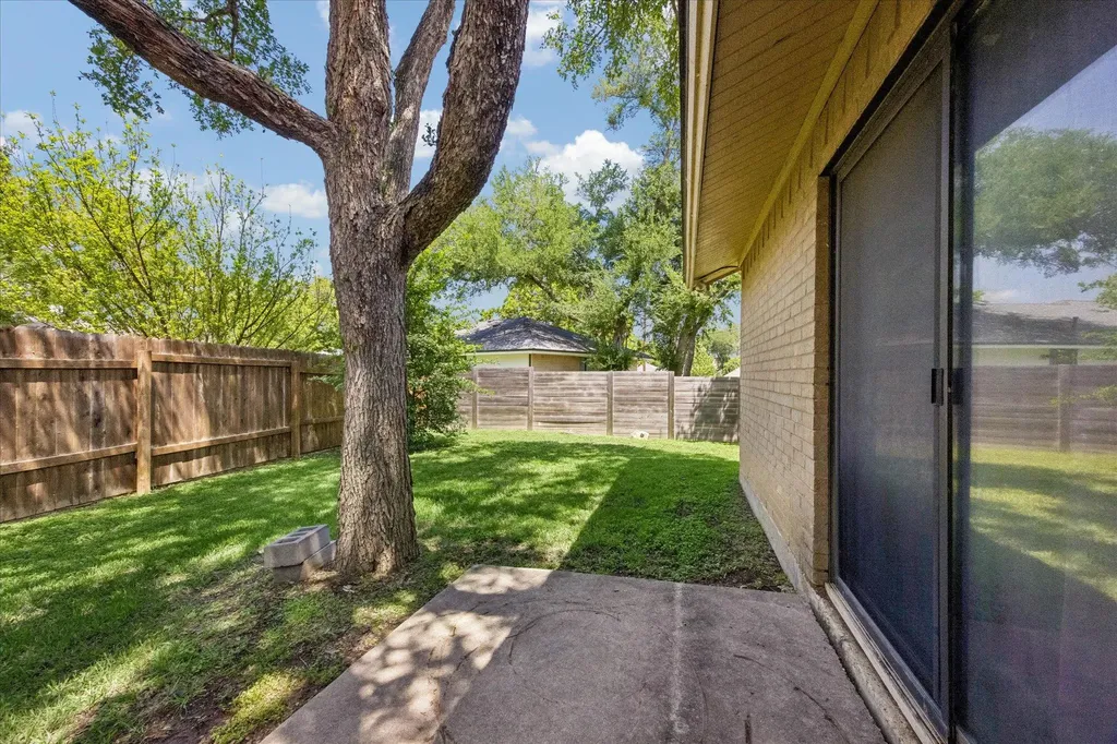 601 Meadowbrook Drive Georgetown TX 78628