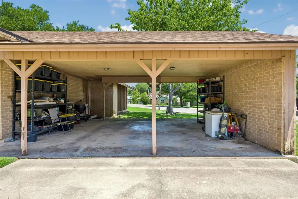 601 Meadowbrook Drive Georgetown TX 78628