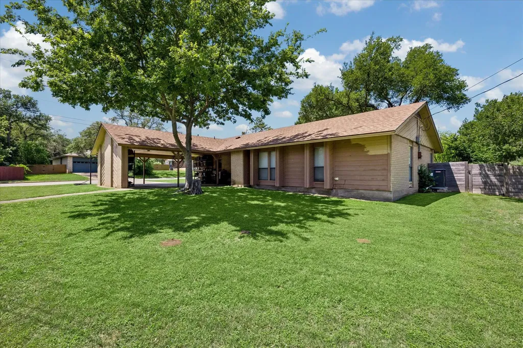 601 Meadowbrook Drive Georgetown TX 78628