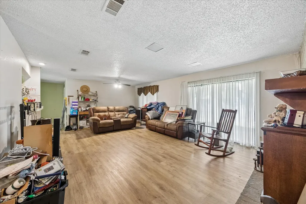 601 Meadowbrook Drive Georgetown TX 78628