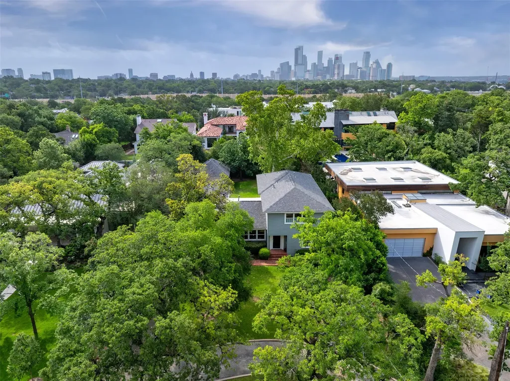 1311 Kent Lane Austin TX 78703
