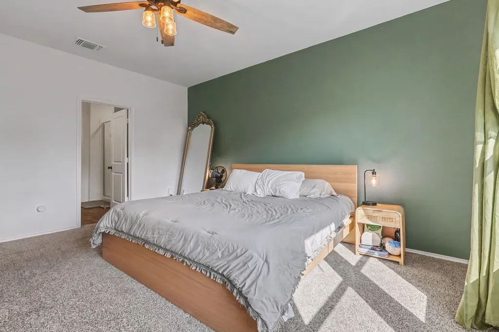 209 Ehrlich Street Kyle TX 78640