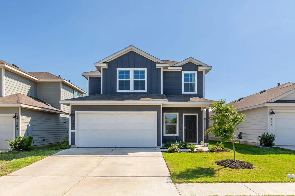 209 Ehrlich Street Kyle TX 78640