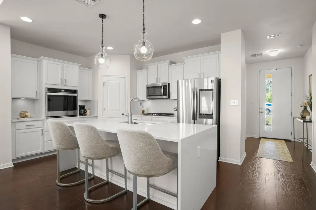 1829 Tabarca Drive Leander TX 78641