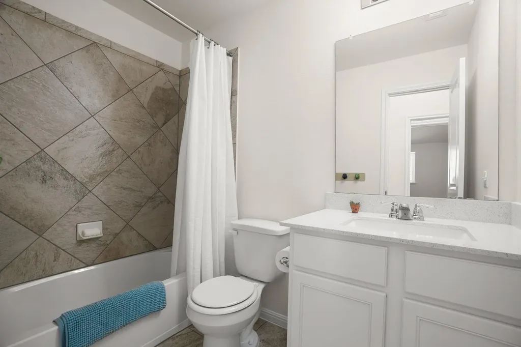 1829 Tabarca Drive Leander TX 78641