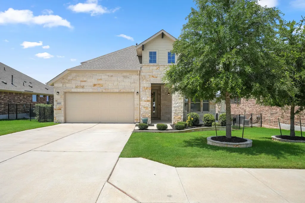 1829 Tabarca Drive Leander TX 78641