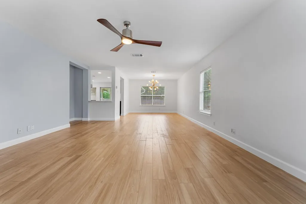 7327 Pusch Ridge Loop Austin TX 78749