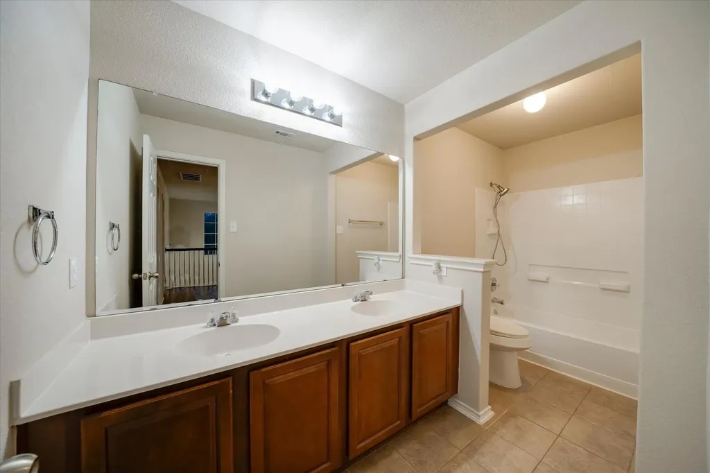 185 Hometown Parkway Kyle TX 78640