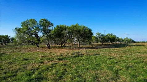 Tract 3 28.92 Ac E State Highway 87 Nixon TX 78140