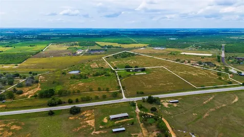 Tract 3 28.92 Ac E State Highway 87 Nixon TX 78140
