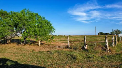 Tract 3 28.92 Ac E State Highway 87 Nixon TX 78140