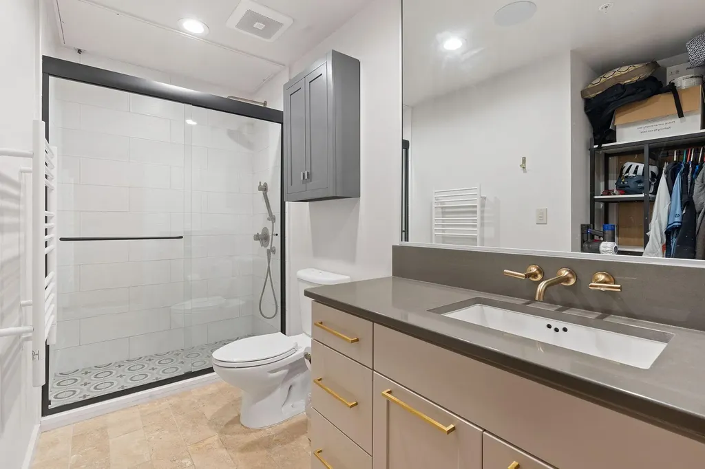 1600 Barton Springs Road Austin TX 78704