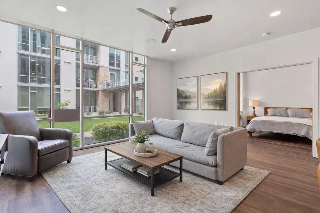 1600 Barton Springs Road Austin TX 78704