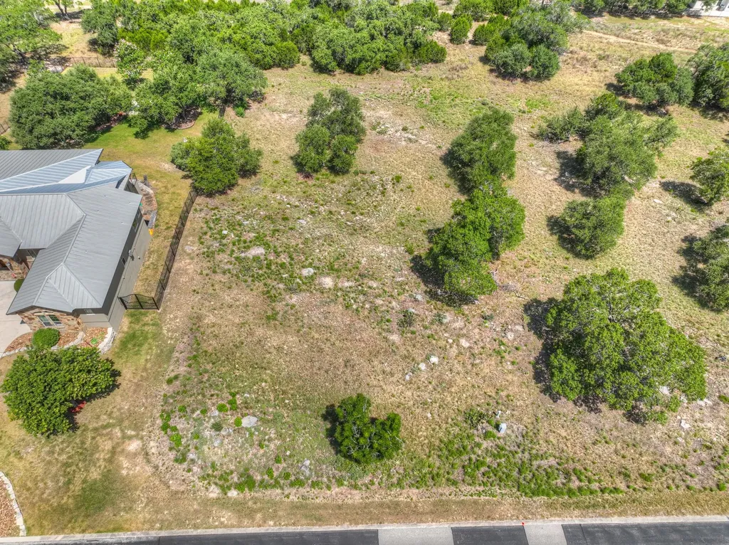 1593 Bella Vista Canyon Lake TX 78133