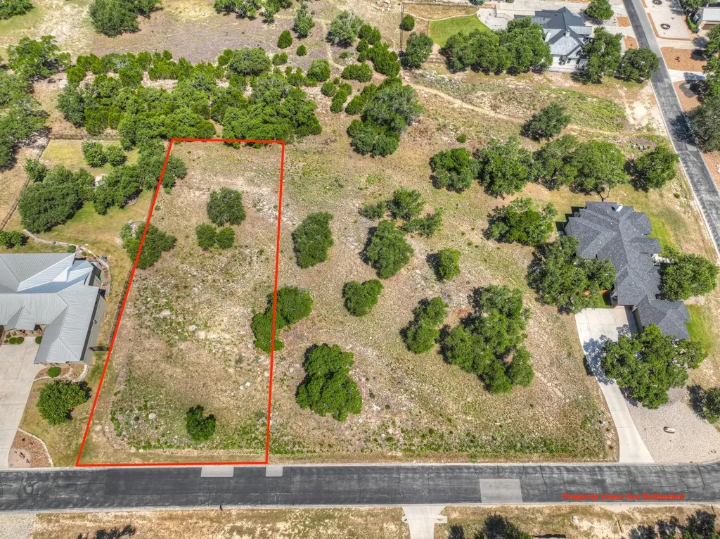 1593 Bella Vista Canyon Lake TX 78133