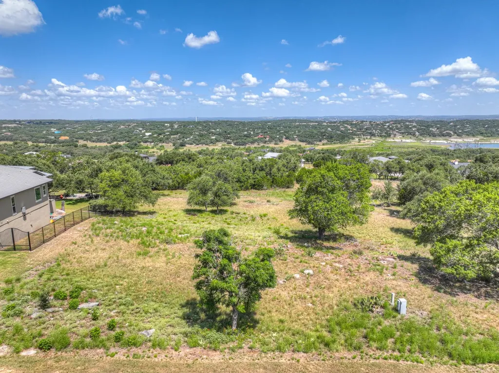 1593 Bella Vista Canyon Lake TX 78133