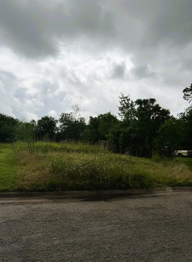503 Maple Street Taylor TX 76574