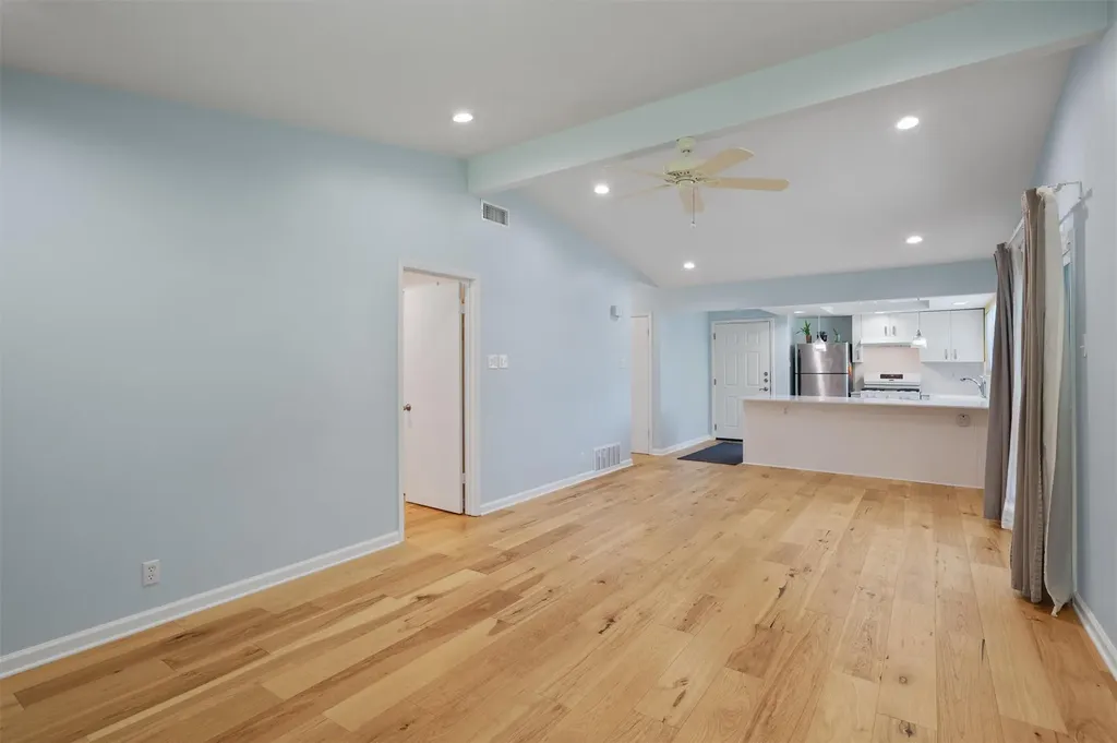 8105 S 1st Street Austin TX 78748