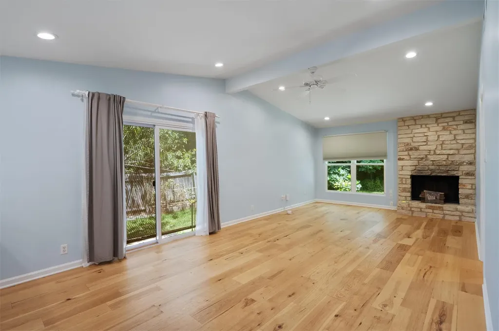 8105 S 1st Street Austin TX 78748
