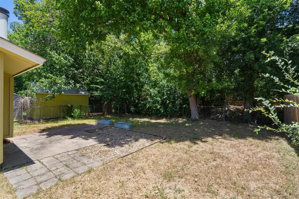 8105 S 1st Street Austin TX 78748