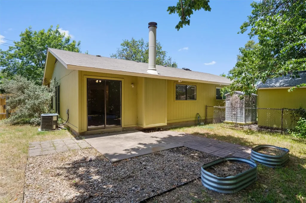 8105 S 1st Street Austin TX 78748