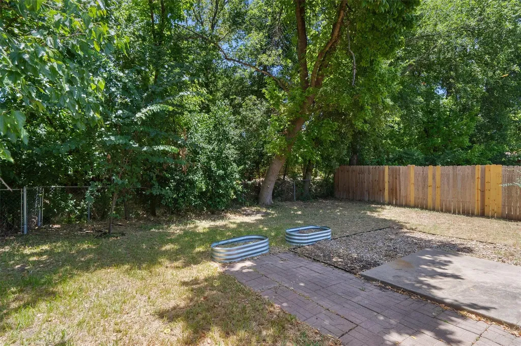 8105 S 1st Street Austin TX 78748