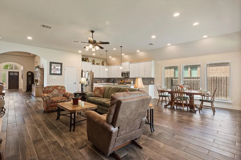 813 Cedar Lake Boulevard Georgetown TX 78633