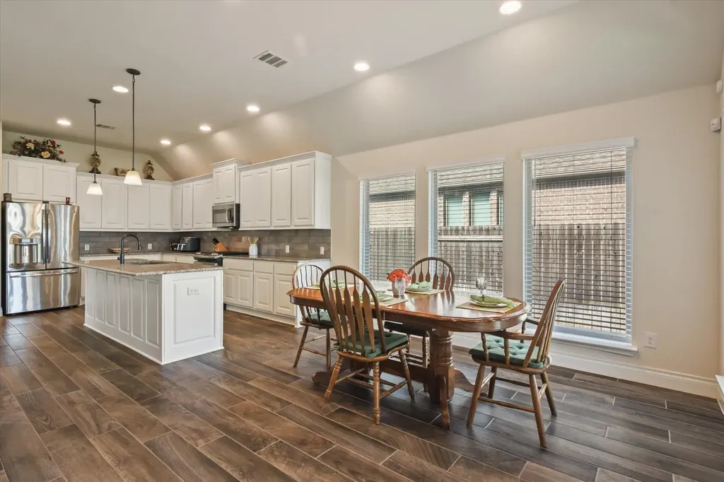 813 Cedar Lake Boulevard Georgetown TX 78633