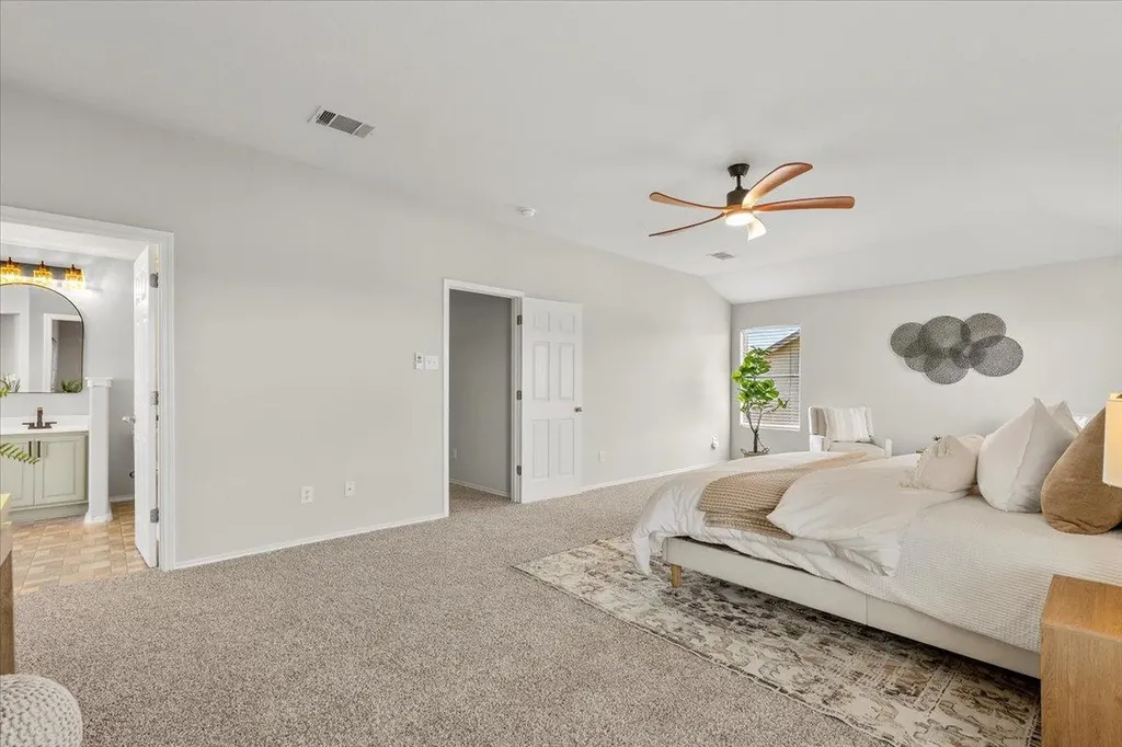 513 Friendship Cove Leander TX 78641