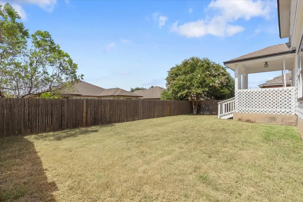 513 Friendship Cove Leander TX 78641
