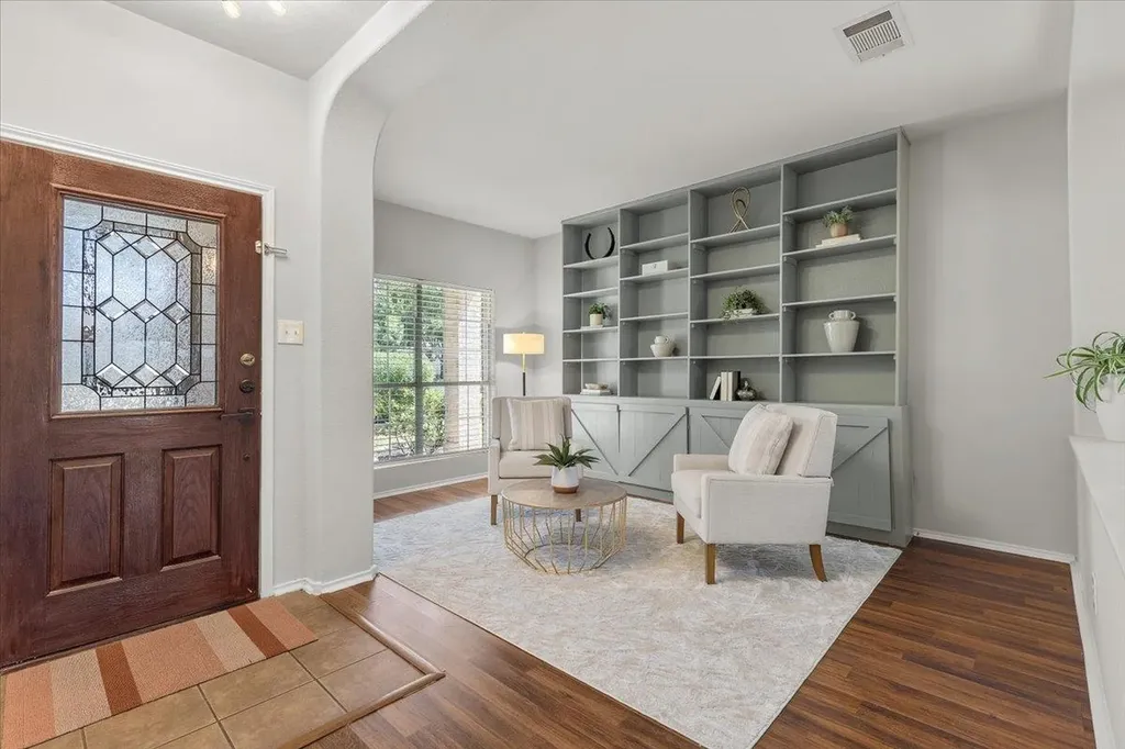 513 Friendship Cove Leander TX 78641