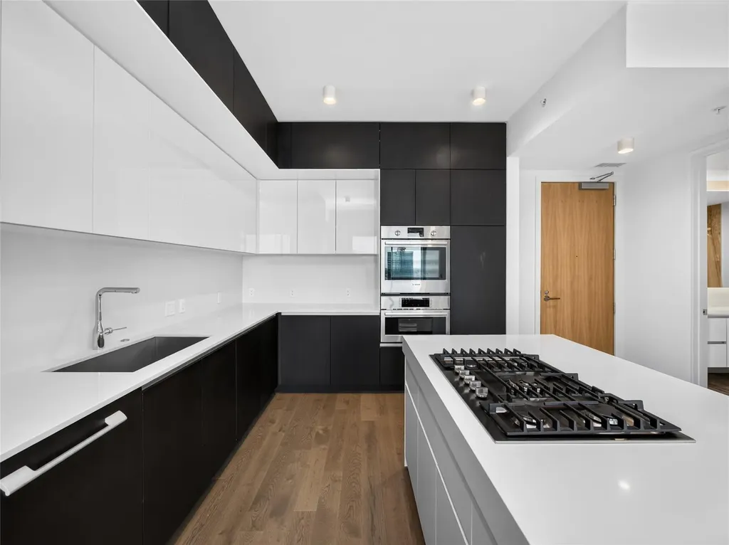 313 W 17th Street Austin TX 78701